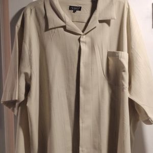 big and tall men's short sleeve shirt
